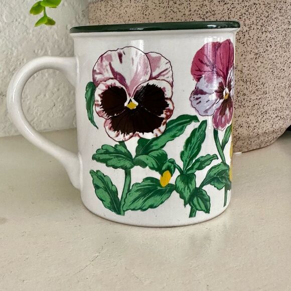 Potpourri Designs vintage pansies mug - Picture 7 of 10